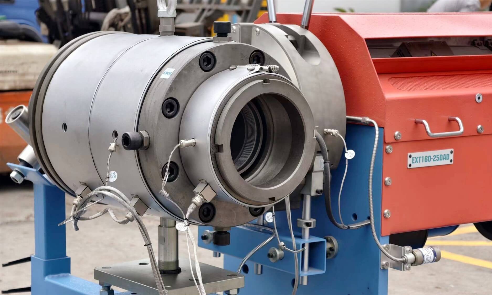 RC-140HE可調(diào)圓形機(jī)頭